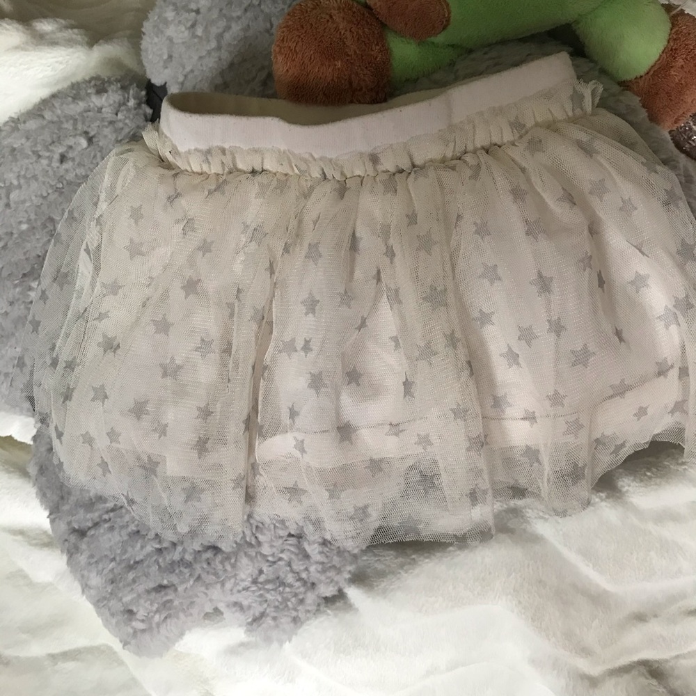 2&3t Girls 5 Skirt bundle